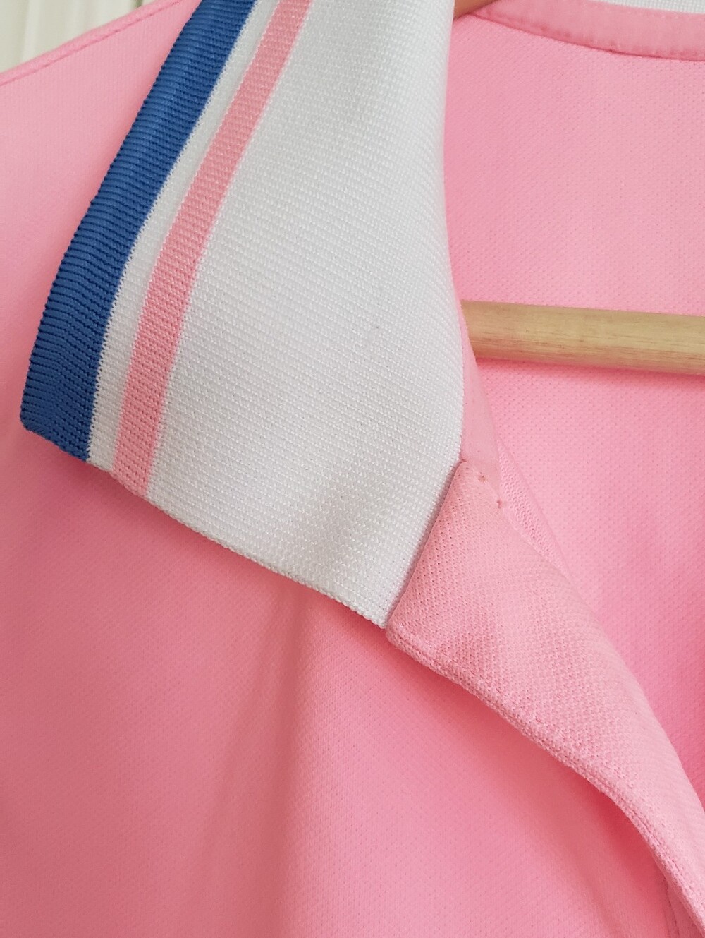 Lilly Pulitzer Luxletic Pink Sleeveless Dress with Blue-Trim Collar - Picture 3 of 6